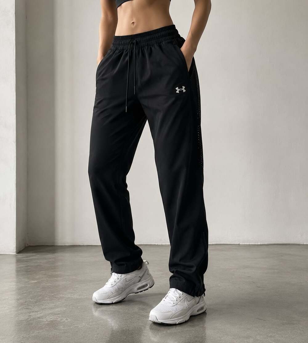 Under Armour Loose Fit Athletic Joggers Size Small